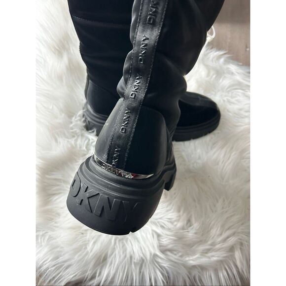 DKNY Women's Fiza Zip Up Winter Boots Black Logo Size 7M thick soles stylish - Picture 3 of 5